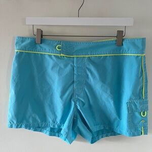 GUESS | vintage (90s) | boardshort w. piping